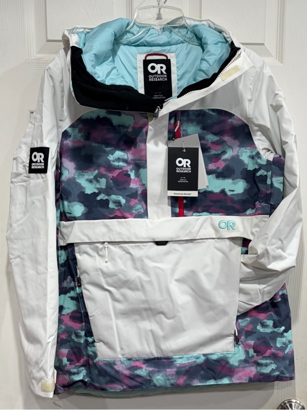 Outdoor Research Women's Medium Snowcrew Anorak Ski Jacket White NWT Blue Snow